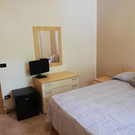 La Porta Del Mare Bed & Breakfast วิลลาเปียนา ภายนอก รูปภาพ